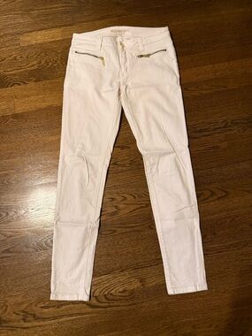 Michael Kors White Skinny Jeans with Gold Logo Detail